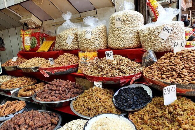 Old Delhi Spice Market and Temple Tour - Old Delhi’s Smart Start: Connaught Place to the Market Maze
