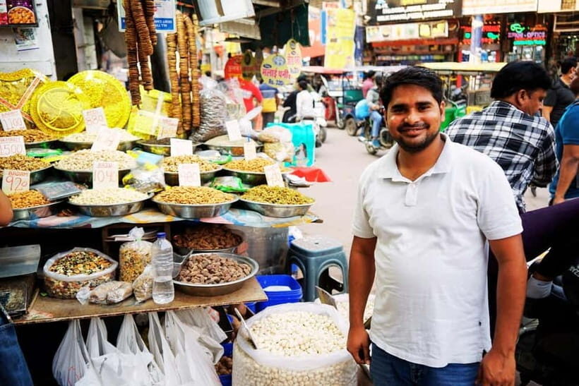 Old Delhi Street Food and Spice Market Tour - Old Delhi street food in 4 hours: the setup you’ll feel right away
