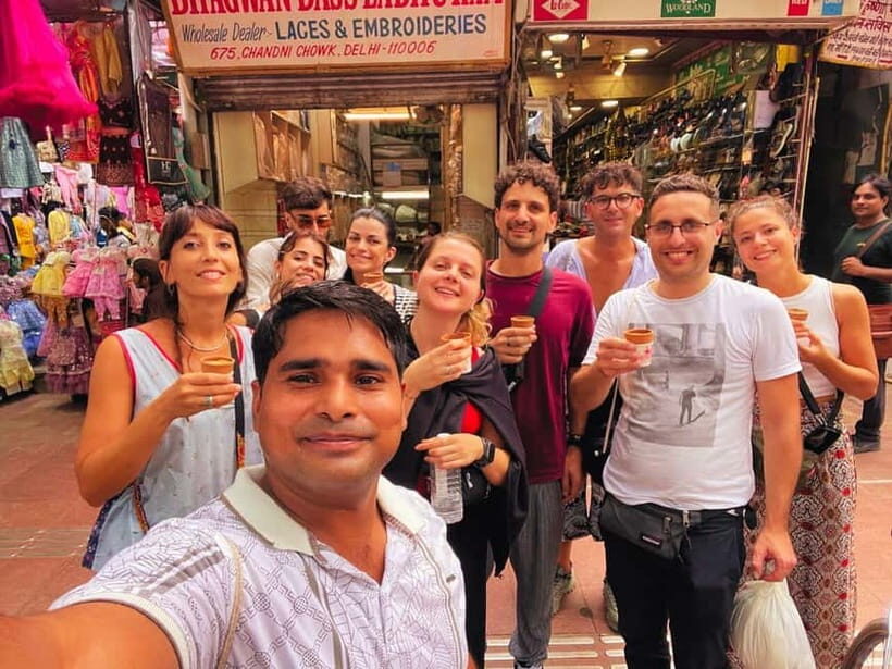 Old Delhi Street Food and Spice Market Tour - The metro and hop into Chandni Chowk: how the tour keeps you moving