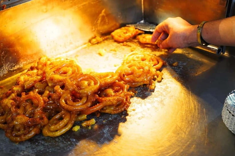 Old Delhi Street Food and Spice Market Tour - Khari Baoli spice market walk: where the smell turns into flavor