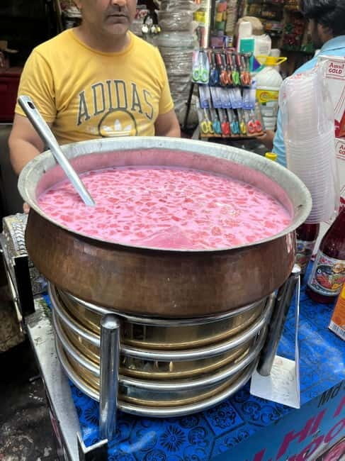 Old Delhi Street Food Tour - Key things that make this Old Delhi street food tour work