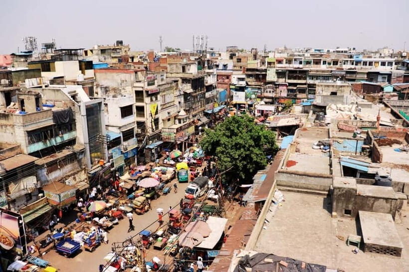 Old Delhi Temples and Spice Market Tour - Fatehpuri Masjid and the Old Delhi landmarks you can’t quite see from afar