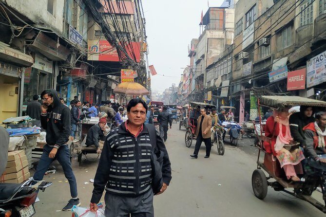 Old Delhi:Capital of Mughals - Chandni Chowk Lanes and Gali Paranthe Wali: Snack Like a Local