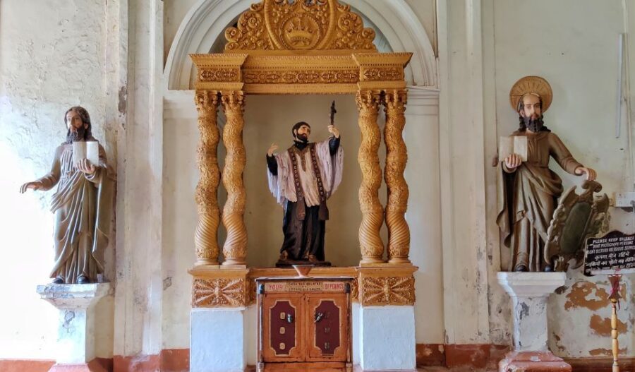 Old Goa: Walking Tour of Heritage Churches - Entering Old Goa at Viceroys Arch: where the walk finds its rhythm