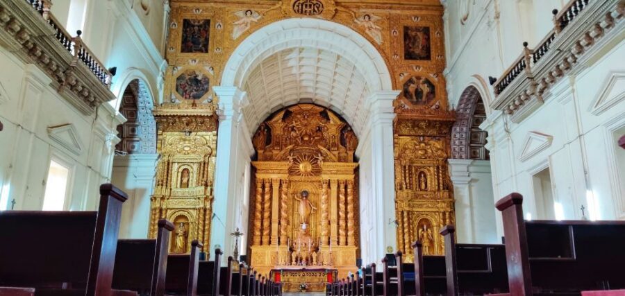 Old Goa: Walking Tour of Heritage Churches - Dress code, shoes, and photo rules: how to avoid awkward moments