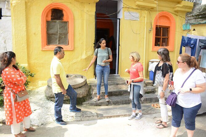 Old neighbourhood Walk - Half-Day Tour - Gandhi Bazaar Market: Flowers, Shops, and Culture in Motion