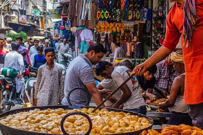 Old & New Delhi City Private Full Day or Half Day Tour - Agrasen ki Baoli and the Monday swap plan you should know