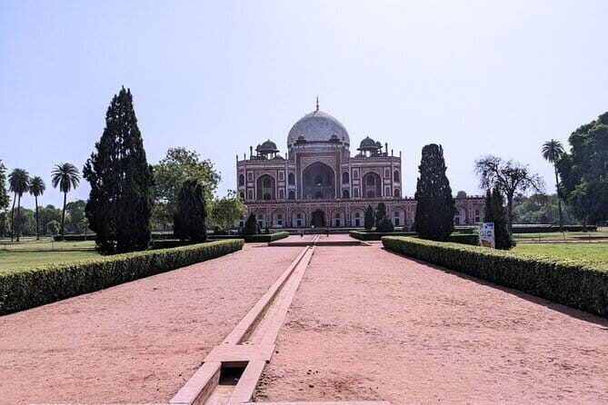 Old & New Delhi City Private Tour - Half Day or Full Day Options - A private driver means you start strong, not stuck in Delhi traffic