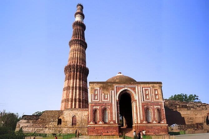Old & New Delhi City Private Tour - Half Day or Full Day Options - Red Fort and the big “wow” factor timing