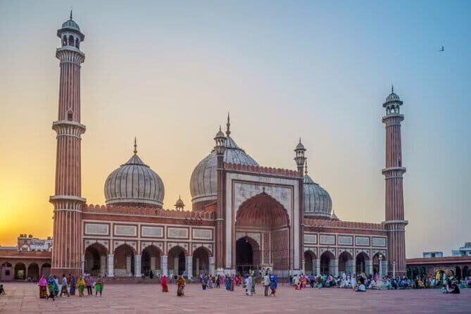 Old & New Delhi City Private Tour - Half Day or Full Day Options - Price math: what you’re really paying for at $52 per group