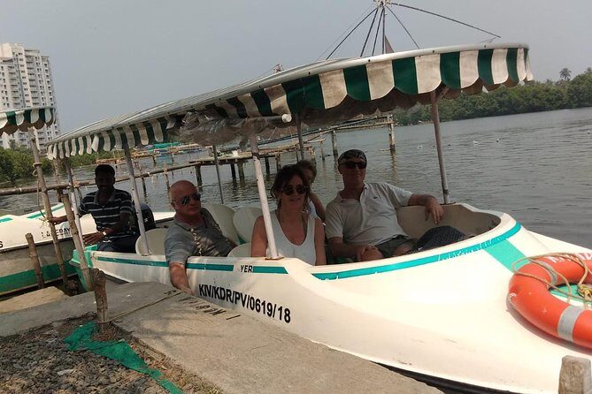 One hour Backwater Tour and tuk tuk tour in kochi with pickup - Kerala backwaters cruise: the hour you’ll be glad you booked