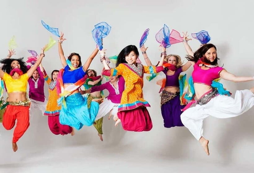 One Stop Place for all your favourite Activities in Delhi - Painting and Saree Draping: Creativity Meets Tradition
