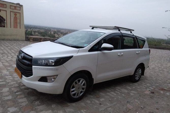 One-Way Transfers assistance Agra to Delhi Drop - The Air-Conditioned Ride to Delhi (and What You Can Control)