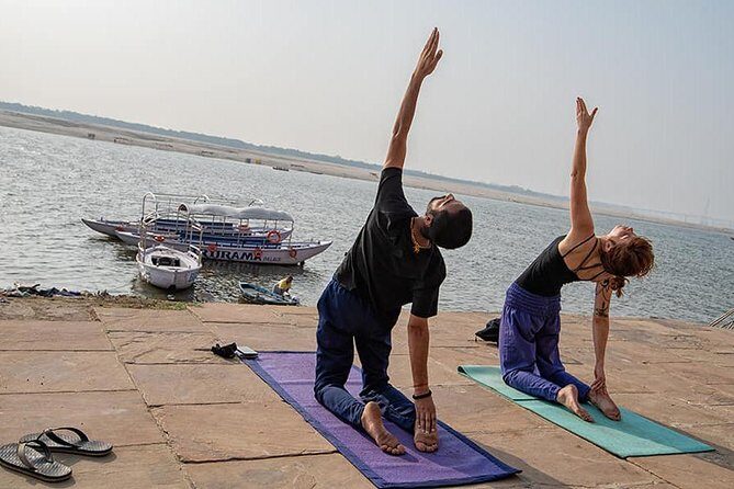 ONLINE Yoga Class with AYUSH - Beginners / Advanced - How Ayush Customizes for Beginners and Advanced