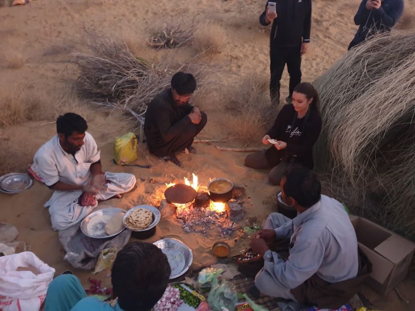 Overnight Adventure Safari by Wonbin Safari - Getting From Jaisalmer to the Dunes: Jeep Pickup and Timing