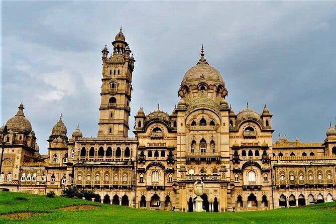 Overnight Agra Tour From Ahmedabad with Return Flights - Price and Value: What $650 Buys (and What It Doesn’t)