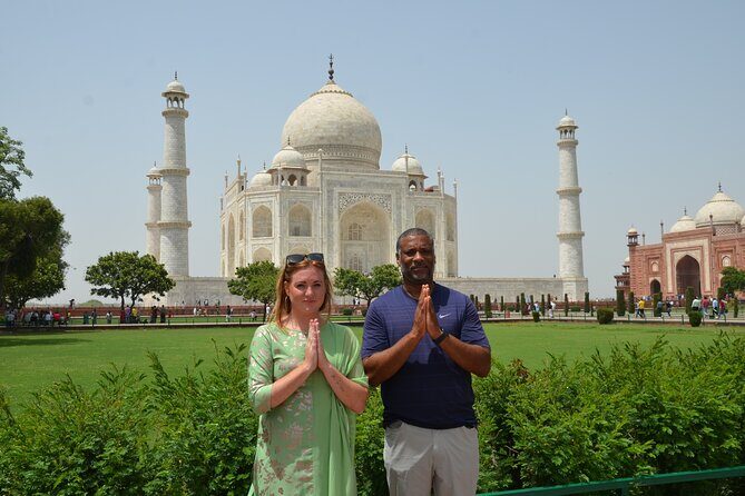 Overnight Agra Tour from Delhi: Taj Mahal, Fort & Baby Taj by Car - Day 1 in Agra: Fort first, Baby Taj later, with a real food stop