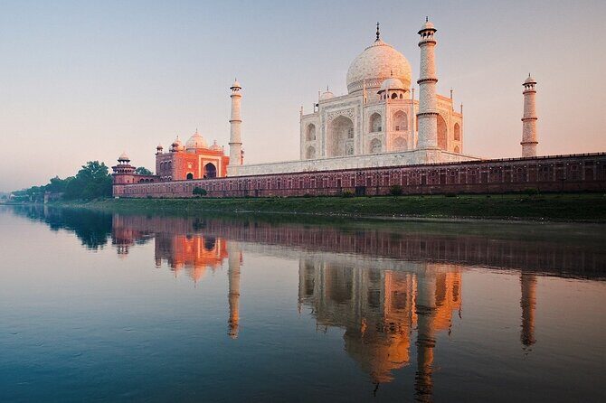 Overnight Agra Visit - A private Red Fort-to–Taj Mahal rhythm (and why it feels easy)