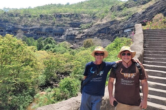 Overnight Ajanta Ellora From Aurangabad Tour - Day 2: Ellora Caves and the one-complex religious mix