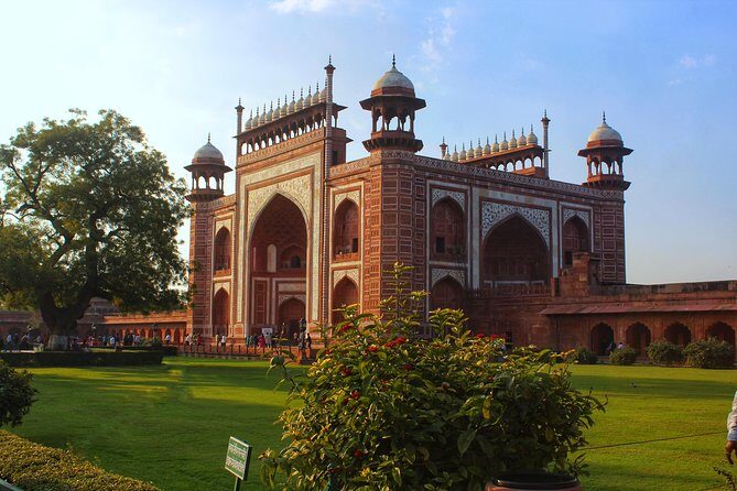 Overnight Taj Mahal Tour From Delhi By Car - Who this tour fits best (and who should think twice)