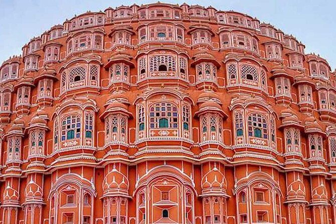Palaces and Forts of Royal Jaipur over 2 days from Delhi by private car - Hawa Mahal in 30 minutes: what to look for in the honeycomb facade