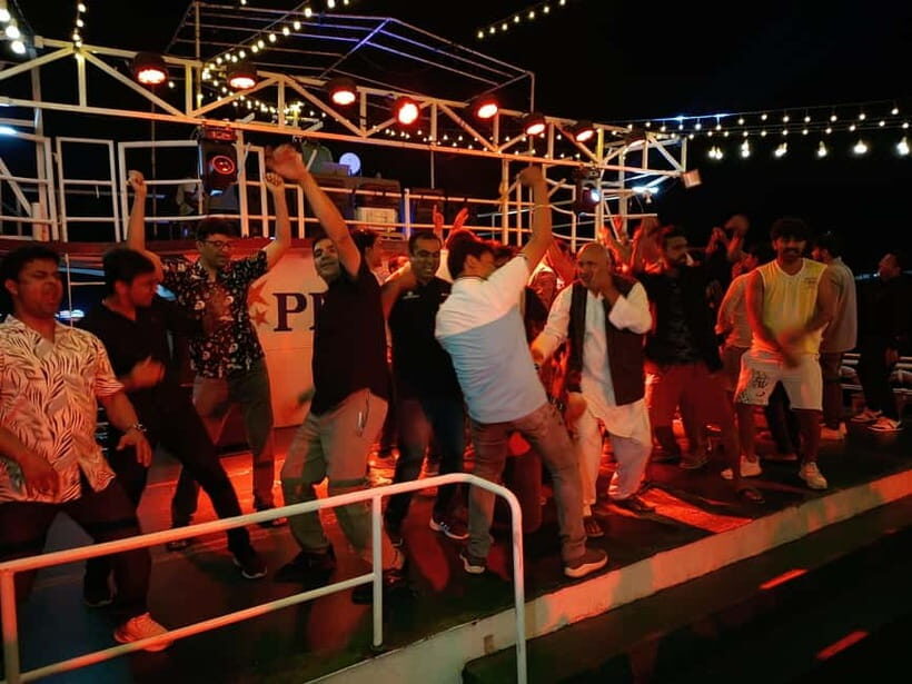 Panaji: Dinner Cruise with Drinks and Live Entertainment - Who This Cruise Suits Best (and Who Should Skip It)