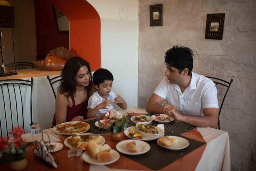 Panaji: Food Trail around the Old Latin Quarter in Panjim - From Gitanjali Gallery to Fontainhas: how the 3-hour walk works