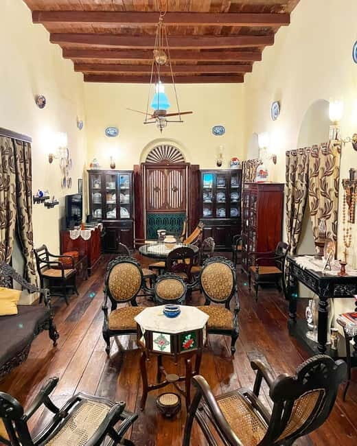 Panaji: Heritage Walking Tour in Fontainhas Latin Quarter - Sao Tome Chapel, Alters, and Color Rules: How You Start Seeing the Architecture