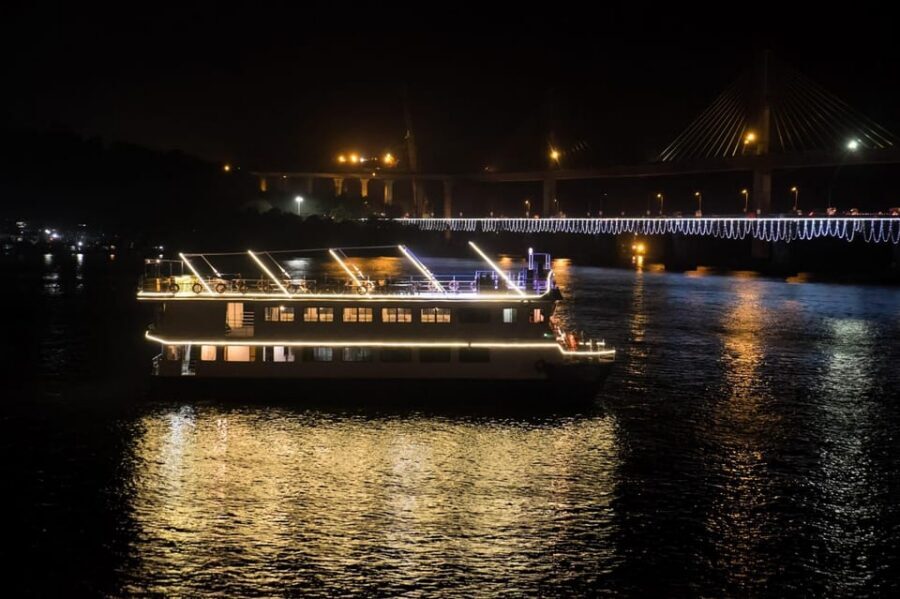 Panaji: Sunset Boat Party with Bollywood DJ and Dance Shows - Who should book this, and who might not love it