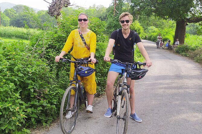 Panorama Bike Tour - The Lake Stops That Set the Tone