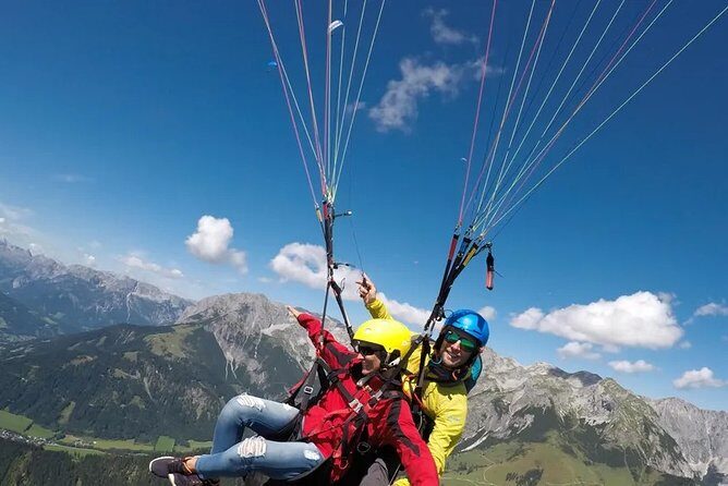 Paragliding in Kullu Manali - Booking Timeline, Timing on the Ground, and How to Avoid Headaches