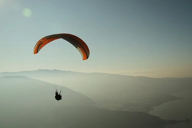 Paragliding in Kullu Manali - The Tandem Flight: Why 15 Minutes Feels Longer in the Sky