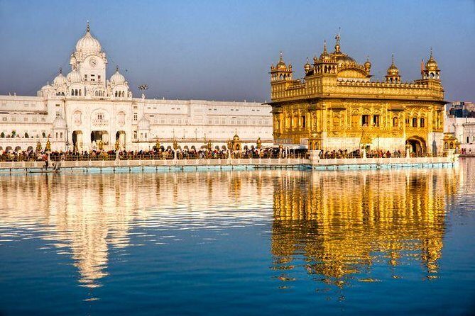 Private 2-Day Tour to Golden Temple and Amritsar from Delhi by Train - Day 2 at the Golden Temple: guided sightseeing that makes the site click