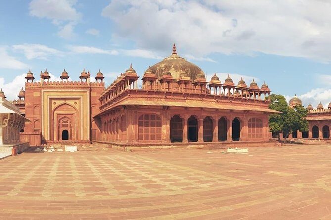 Private 2 Days Taj Mahal Tour From Delhi - The guide quality: where your time actually improves