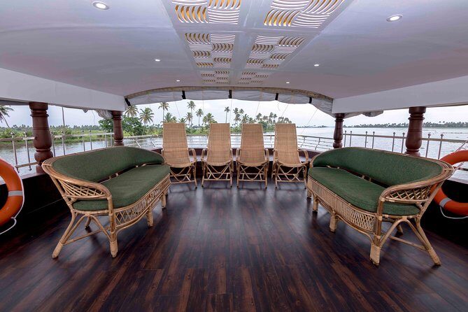 Private 3 Bedroom Luxury Houseboat Trip in Alleppy Backwaters - The time window: starting around noon, cruising overnight, ending next morning