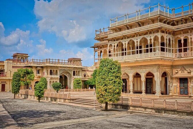 Private 3-Day Golden Triangle Tour: Delhi, Agra & Jaipur by Car - Day 2: Taj Mahal at sunrise, plus Agra Fort and the Baby Taj