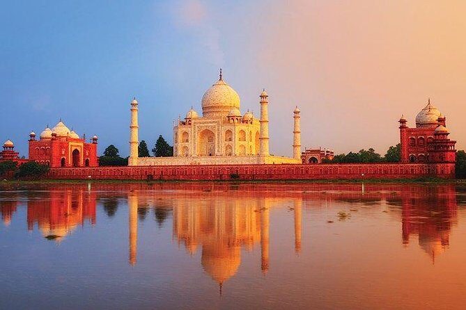 Private 4-Day Ranthambhore Tiger Safari Tour to Agra and Jaipur from Delhi - Day 1: Delhi to Agra, Taj Mahal, Agra Fort, and a relaxed shopping slot