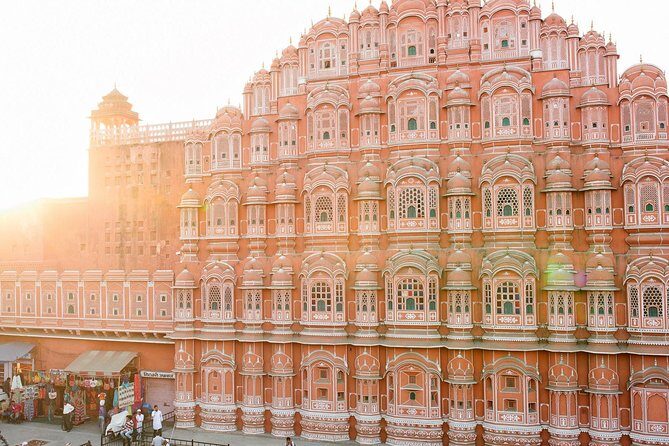 Private 4 Days Luxury Golden Triangle Delhi-Agra-Jaipur Tour with Accommodation - City Palace, Jantar Mantar, and a pink-city photo break at Hawa Mahal