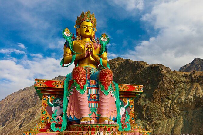 Private 6 Days Tour Visit to Ladakh with Meals Included - Day 2 in Leh: Palace views, stupa peace, and quick culture hits