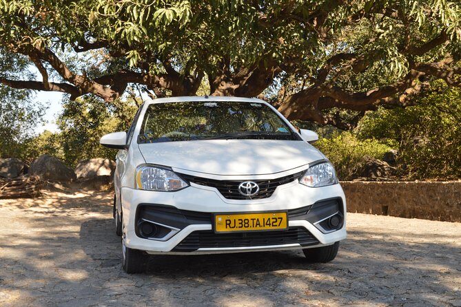 Private A/c Transfer Abu Road To Mount Abu (4 Seat A/c Sedan) - Pickup and drop-off: making the start point easy
