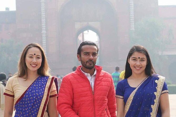 Private Agra Overnight Tour With Four Star Hotel Accommodation - Delhi-to-Agra transfer on the Yamuna Expressway