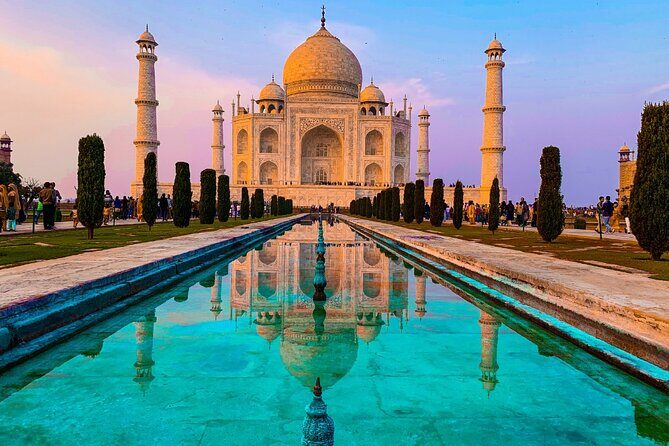 Private Agra Taj Mahal Tour by Car from Delhi - Timing and Logistics: The Early Start and the Return