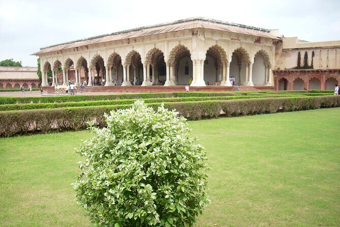 Private Agra Tour - Taj Mahal, Agra Fort & Baby Taj (Daytrip from Delhi) - The road time: what 3.5 hours of driving buys you