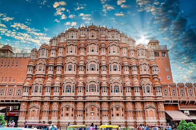 Private Amer Fort and Jaipur City Tour from Delhi By Car - Why This Delhi-to-Jaipur Day Trip Can Feel Worthwhile