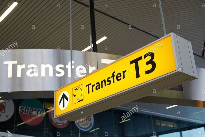 Private Arrivals From New Delhi Airport - Getting oriented en route: your local guide’s practical pointers
