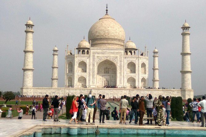Private day tour from Delhi to Taj Mahal and Agra Fort with guide - Price and value: what $280 per person buys you