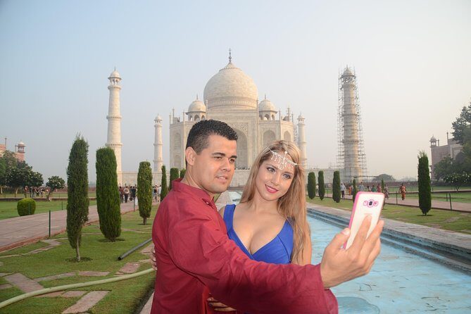 Private Day Tour of Taj Mahal and Agra Fort By Super fast train - Taj Mahal: how to use your 2 hours well