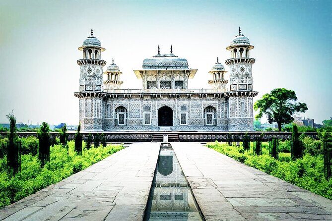 Private Day Trip from Jaipur Taj Mahal and Fathepur Sikri - Fatehpur Sikri: quick visit, big planning ideas