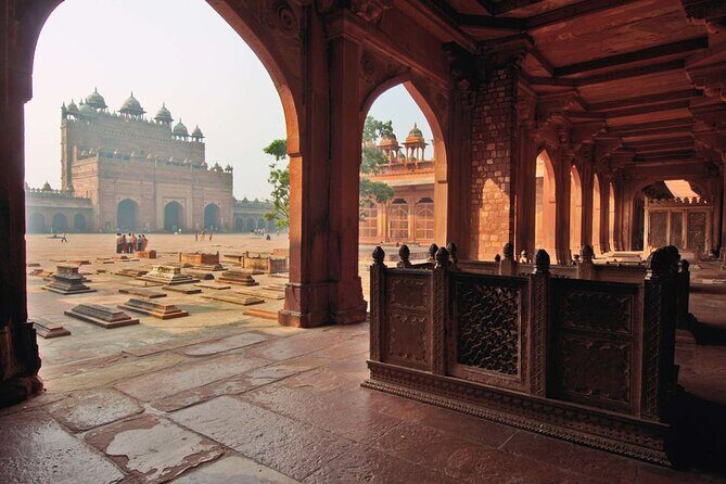 Private Day Trip from Jaipur Taj Mahal and Fathepur Sikri - Pickup and comfort: what matters when you’re traveling 14 hours