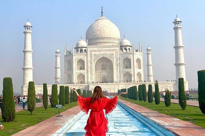 Private Day Trip to Taj Mahal by Car From Delhi - Taj Mahal visit with a live guide: what to notice in about 2 hours